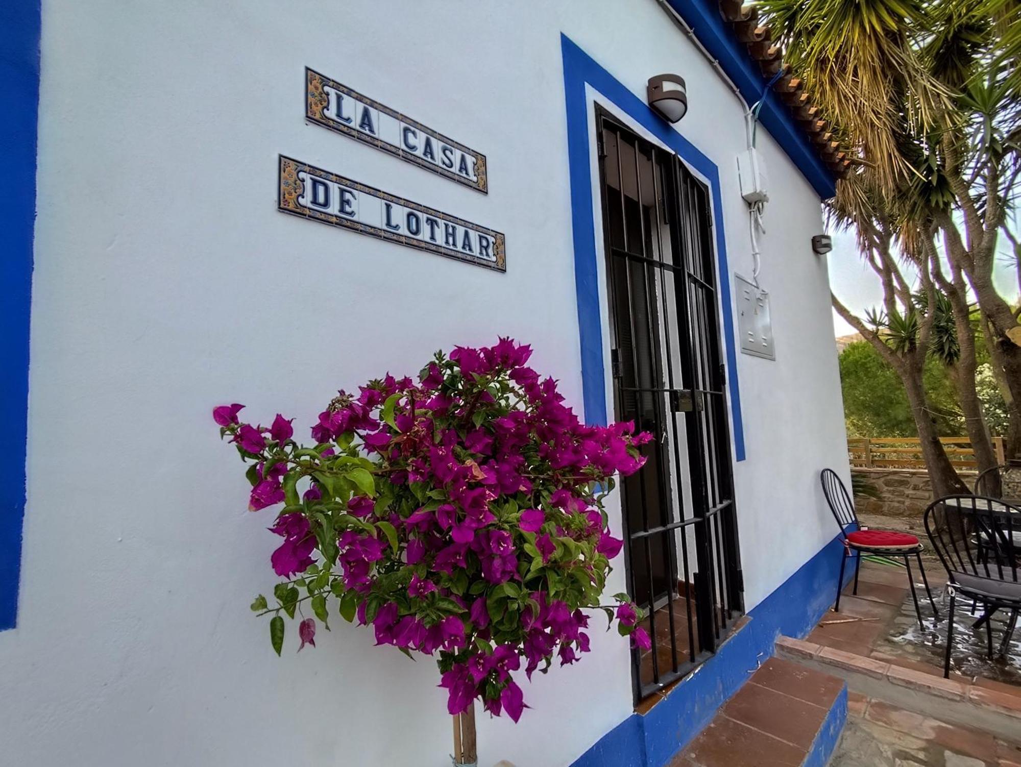 La Casa De Lothar - 4 -Pax - Wifi Villa Tarifa Bagian luar foto